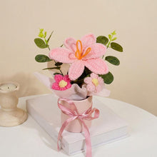 Arrangement de lys au crochet - image 1