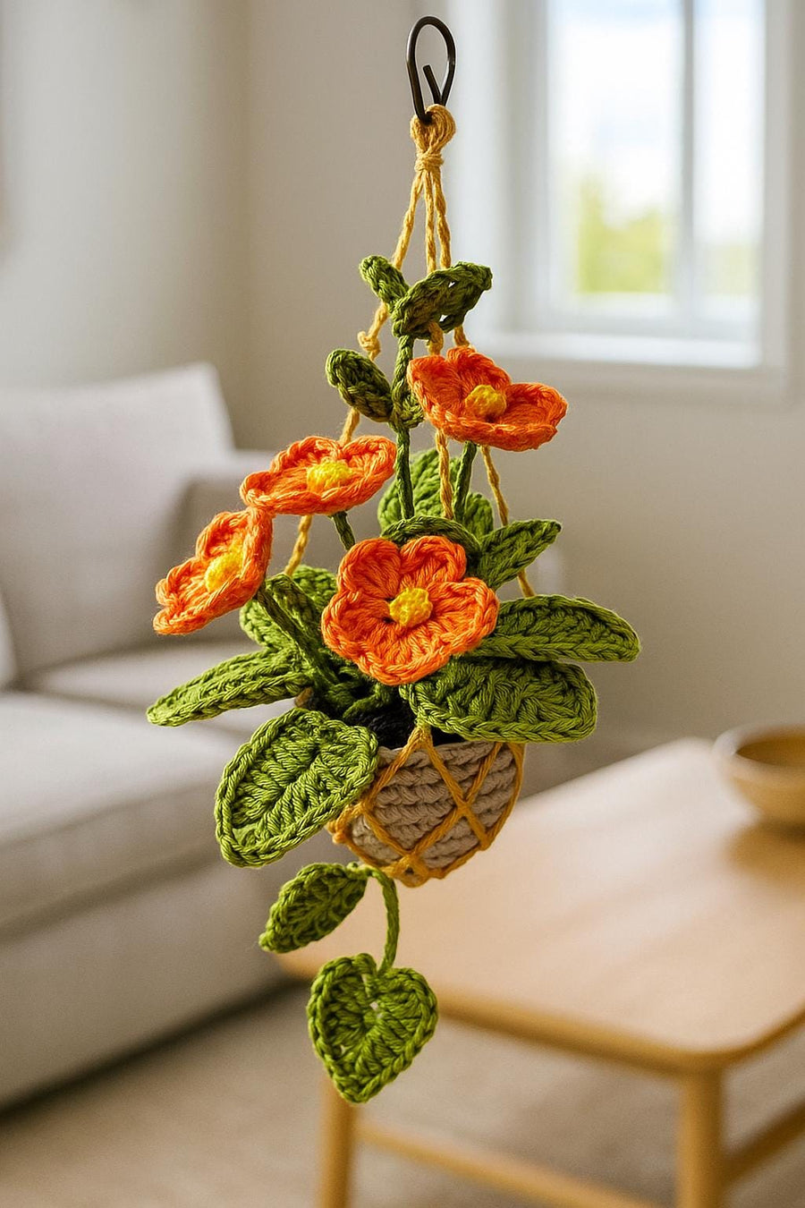Suspension fleurie au crochet avec panier macrame - image 1