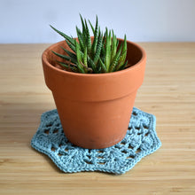 Naperron fleuri au crochet - image 2