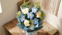 Bouquet de fleurs au crochet fait main - image 2