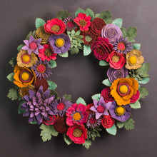 Couronne florale en feutrine - image 2