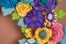 Couronne de fleurs sauvages en feutrine - image 2