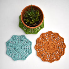 Naperron fleuri au crochet - image 3
