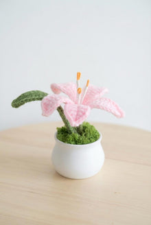 Pot de lys au crochet - image 3