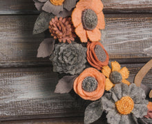 Couronne florale rustique en feutrine - image 4