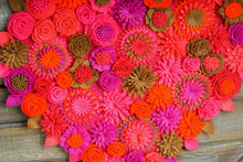 Couronne coeur florale en feutrine - image 5