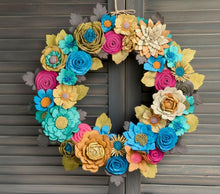 Couronne florale rustique en feutrine - image 5
