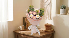 Bouquet de fleurs au crochet fait main - image 6