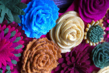 Couronne coeur florale en feutrine - image 6