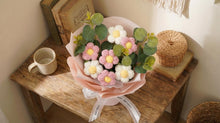 Bouquet de fleurs au crochet fait main - image 7