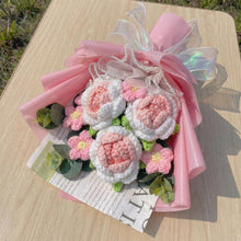 Bouquet de roses pastel au crochet - image 7
