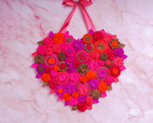 Couronne coeur florale en feutrine - image 7