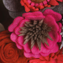 Couronne de fleurs sauvages en feutrine - image 7