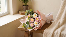 Bouquet de fleurs au crochet fait main - image 8