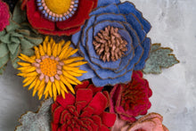 Couronne florale rustique en feutrine - image 8