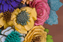 Couronne de fleurs sauvages en feutrine - image 8