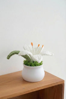 Pot de lys au crochet - image 9