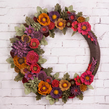 Couronne florale rustique en feutrine - image 10