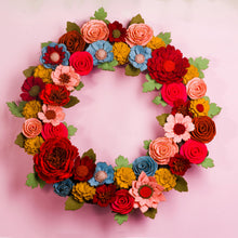 Couronne florale en feutrine - image 10