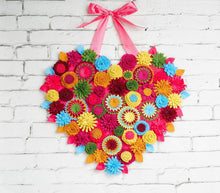 Couronne coeur florale en feutrine - image 11