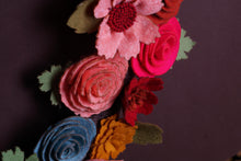 Couronne florale en feutrine - image 14